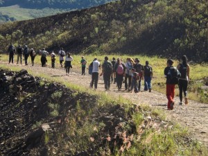 Inicio da caminhada ao Pico do Agudo.