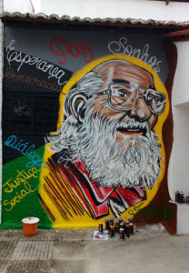 Grafite Paulo Freire3